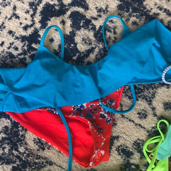 Bundle of Bathing suits - Picture 3 of 5